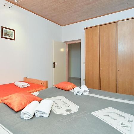 Apartments Jasna 1128 Fažana Buitenkant foto